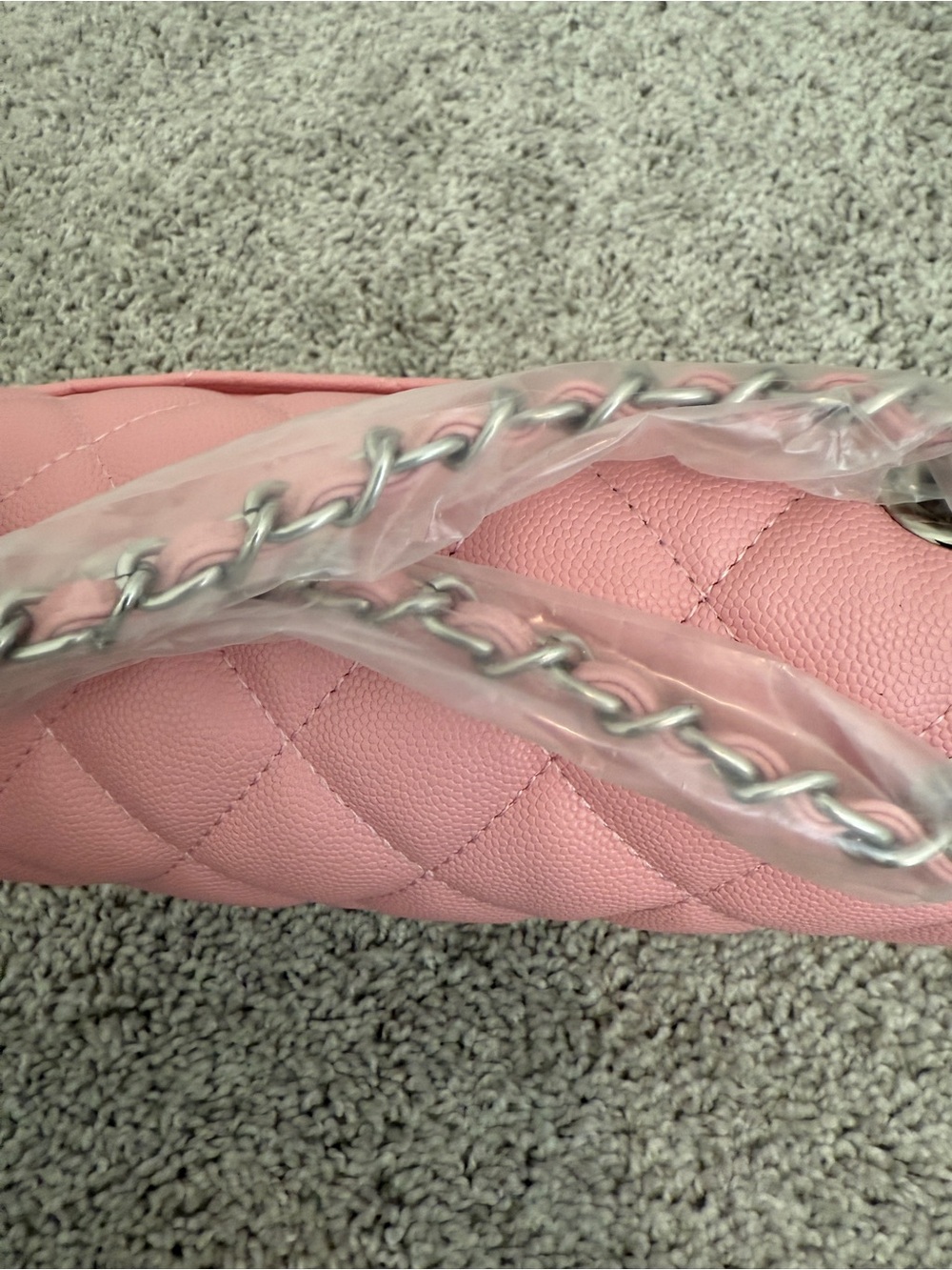INSPIRED….. Classic Quilted Pink Shoulder Bag with Chain Strap in pink - Picture 7 of 8